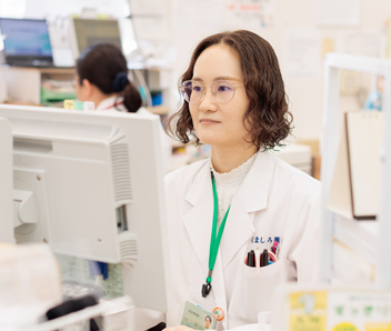 くましろ薬局・採用サイト