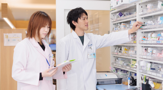 くましろ薬局・採用サイト